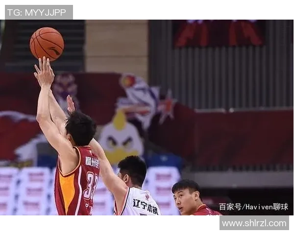 成都羽毛球队与上海羽毛球队速度对决赛后分析与复盘