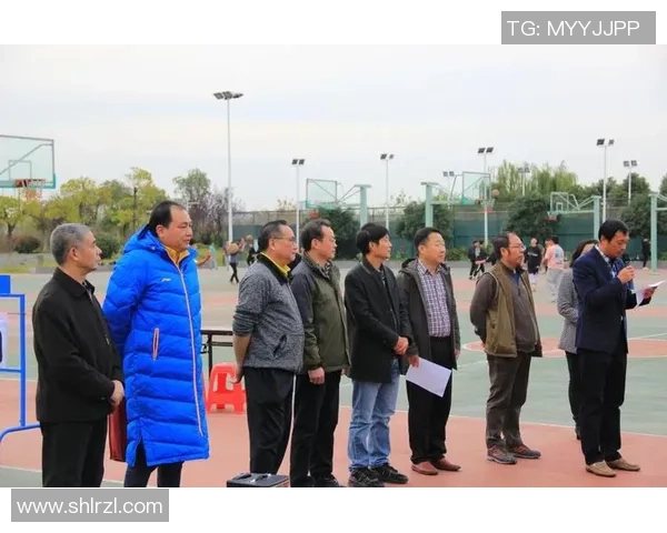 武汉篮球队在邀请赛中的默契配合与战术执行分析 武汉篮球队在邀请赛中的默契配合与战术执行分析