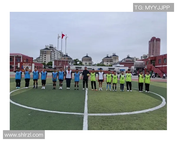 足球明星的儿子们在绿茵场上的精彩表现与成长故事